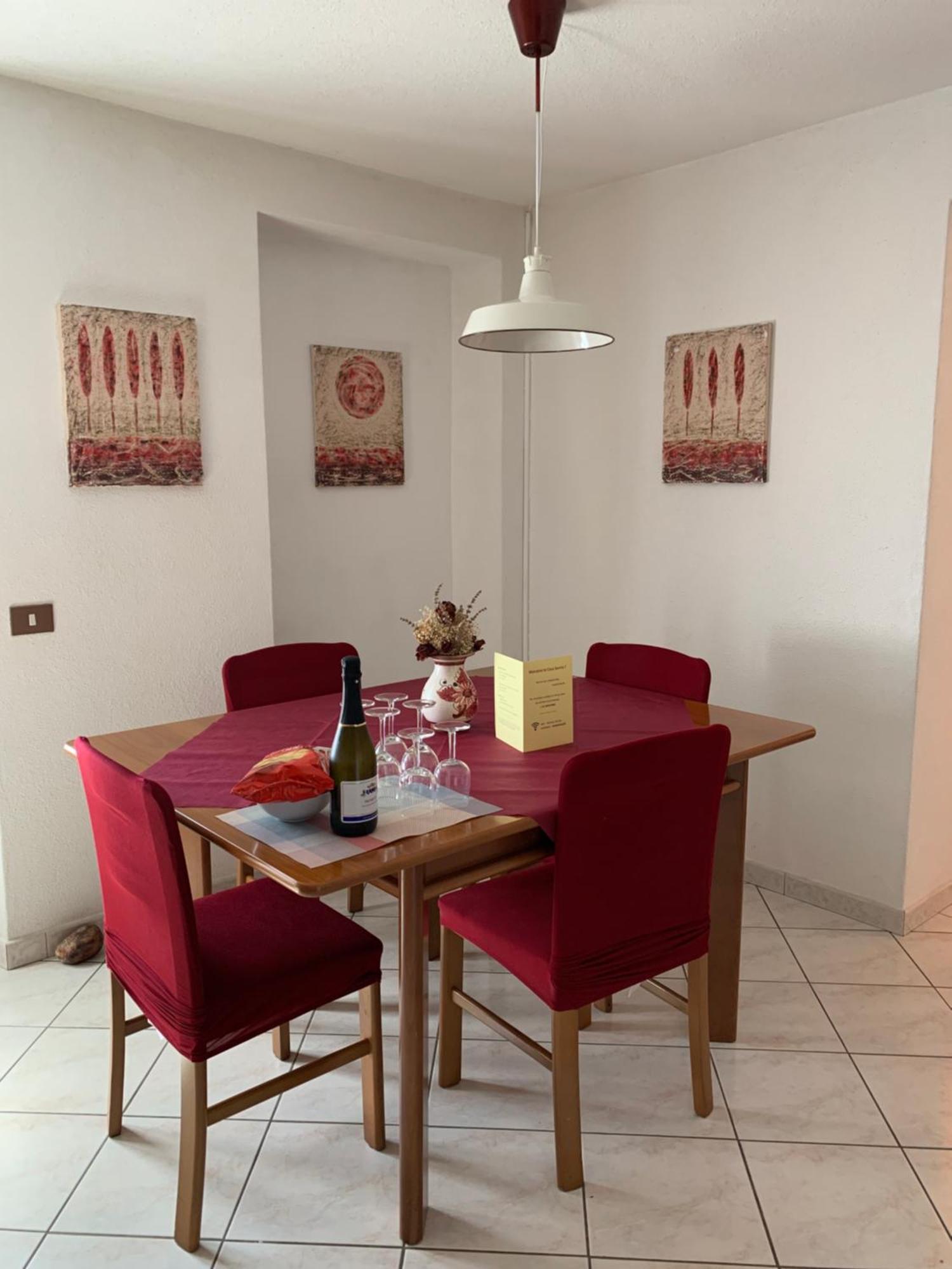 Plesio Casa Savina - Stupenda Vista Lago E Monti מראה חיצוני תמונה